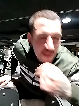 JuicyBigcockxh online show from October 3, 2025, 10:33 pm