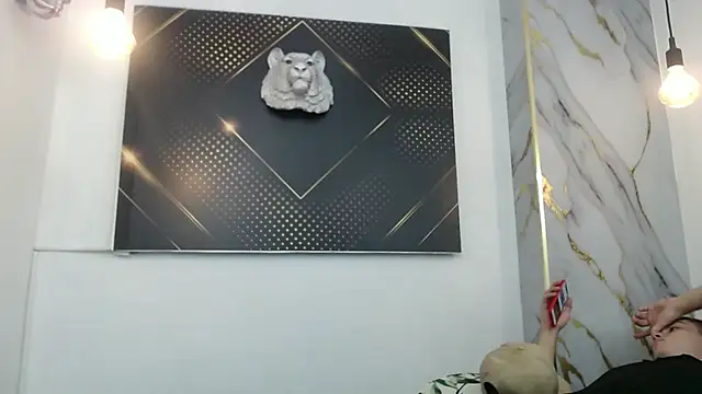 dia fax18 online show from January 15, 2026, 3:54 am