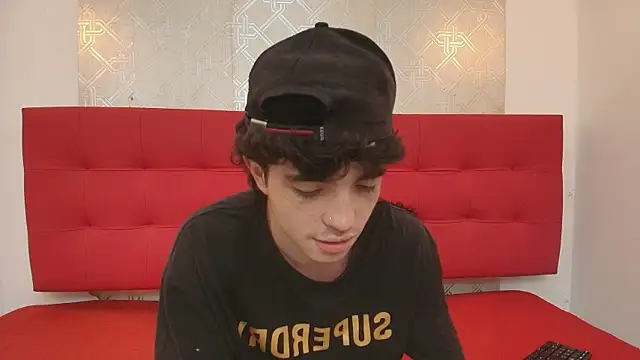 dia fax18 online show from September 19, 2025, 11:36 am