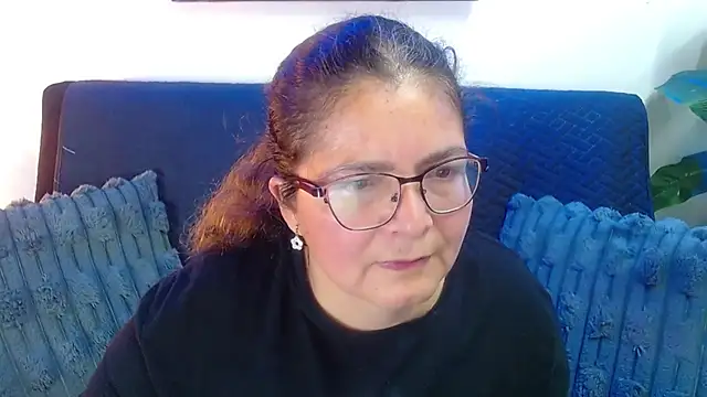 Snapshot of Linda_banks_ chatting on May 17, 2026, 2:00 am Linda banks online show from May 17, 2026, 2:00 am
