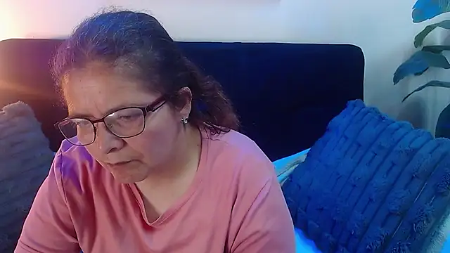 Snapshot of Linda_banks_ chatting on June 25, 2026, 5:12 am Linda banks online show from June 25, 2026, 5:12 am