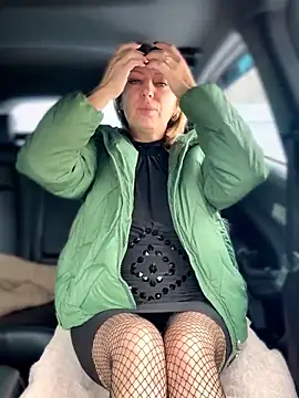 Milena-MilfaXXX online show from March 2, 2026, 3:51 am