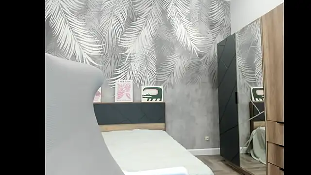 Snapshot of flooora_0 chatting on November 29, 2025, 2:01 am flooora 0 online show from November 29, 2025, 2:01 am