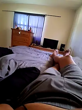 pullitoff online show from September 26, 2025, 3:08 pm