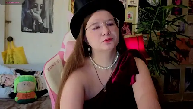 Sienna-Cow online show from September 26, 2025, 11:17 am