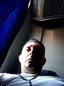 125Delfin90 online show from April 8, 2026, 2:07 pm