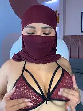 Snapshot of Natashaaa1 chatting on July 8, 2026, 7:58 pm Natashaaa1 online show from July 8, 2026, 7:58 pm