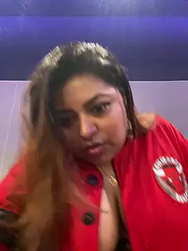 Hela Collins online show from October 18, 2025, 5:04 pm