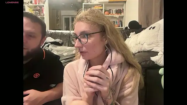 harleyblair online show from November 11, 2025, 11:31 pm