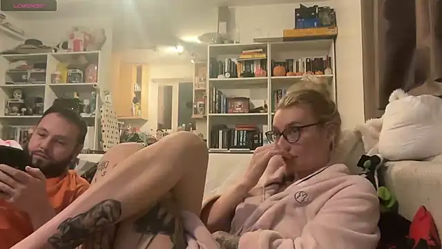 harleyblair online show from September 15, 2025, 10:54 pm