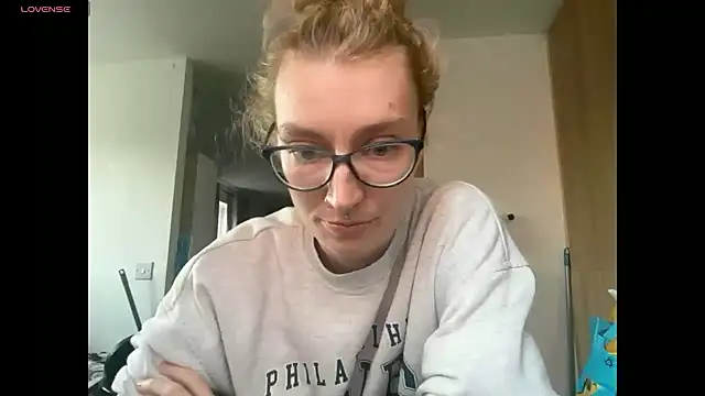 harleyblair online show from September 24, 2025, 5:19 pm