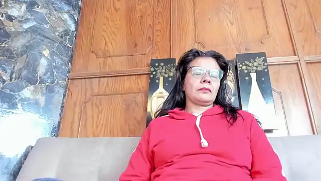 sofia hot vc online show from November 7, 2025, 12:26 am