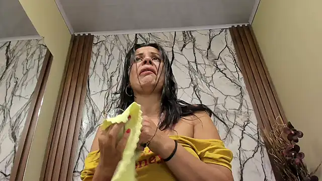 sofia hot vc online show from September 24, 2025, 1:13 am