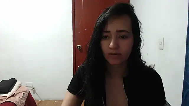 annie clark2 online show from March 5, 2025, 8:10 pm