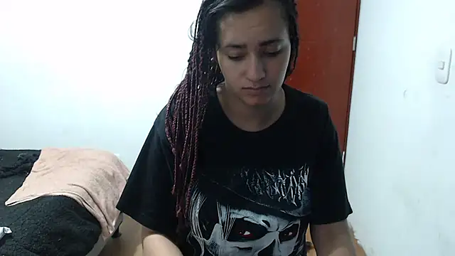 annie clark2 online show from March 21, 2025, 1:13 am