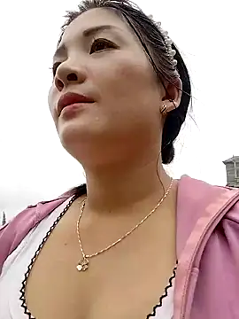 asian 2k online show from October 2, 2025, 3:32 am