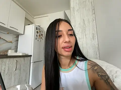 Snapshot of BlueEyes_BB chatting on May 20, 2026, 8:00 am BlueEyes BB online show from May 20, 2026, 8:00 am