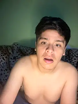 Snapshot of Kailertwink chatting on May 17, 2026, 1:49 am Kailertwink online show from May 17, 2026, 1:49 am