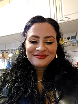 Snapshot of ShineBright88 chatting on May 8, 2026, 8:56 pm ShineBright88 online show from May 8, 2026, 8:56 pm