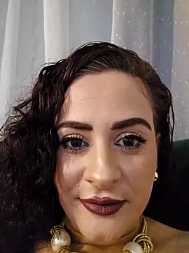 ShineBright88 online show from November 13, 2025, 9:08 pm