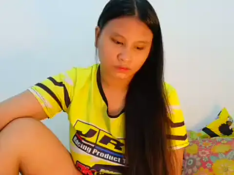 wildasianbigboobs online show from December 14, 2025, 5:13 am