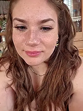 MaeNoir online show from March 3, 2026, 3:30 pm