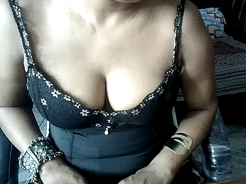 Anaconda-Mall online show from September 19, 2025, 6:23 pm