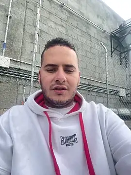 Pablo EscobarGomez online show from February 16, 2026, 1:10 pm