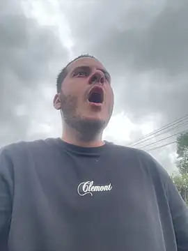 Pablo EscobarGomez online show from March 9, 2026, 10:02 pm