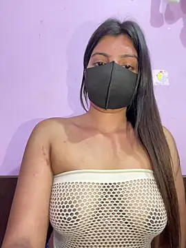 Snapshot of _01ruhi chatting on October 18, 2025, 5:26 pm 01ruhi online show from October 18, 2025, 5:26 pm