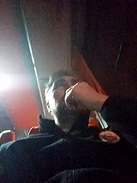 mert0359 online show from October 2, 2025, 9:18 pm