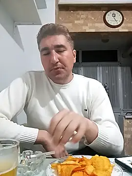 mert0359 online show from October 14, 2025, 9:25 pm