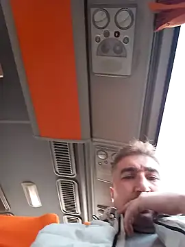 mert0359 online show from December 20, 2025, 1:14 pm