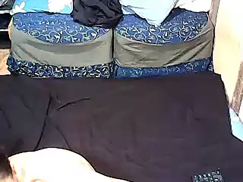 Snapshot of xxhottinybabe chatting on October 5, 2025, 2:46 am xxhottinybabe online show from October 5, 2025, 2:46 am