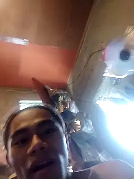 Snapshot of xxhottinybabe chatting on October 6, 2025, 6:14 am xxhottinybabe online show from October 6, 2025, 6:14 am