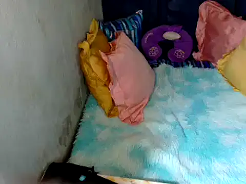 xxloveheart online show from November 11, 2025, 10:04 pm