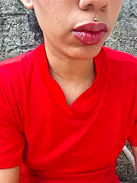 RavenShyfit online show from December 16, 2025, 7:07 pm