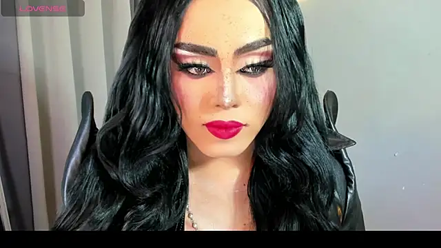 Snapshot of MagnaCumLoader17 chatting on October 1, 2025, 12:06 am MagnaCumLoader17 online show from October 1, 2025, 12:06 am