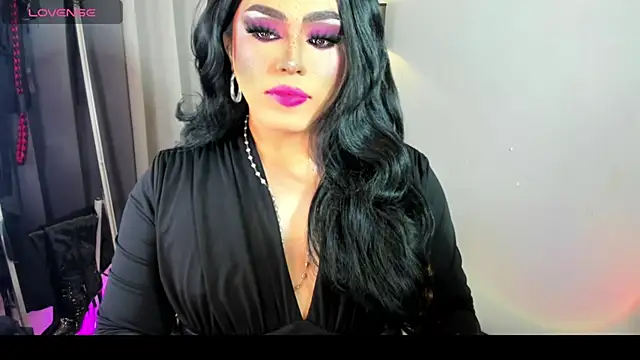 Snapshot of MagnaCumLoader17 chatting on September 29, 2025, 8:14 pm MagnaCumLoader17 online show from September 29, 2025, 8:14 pm