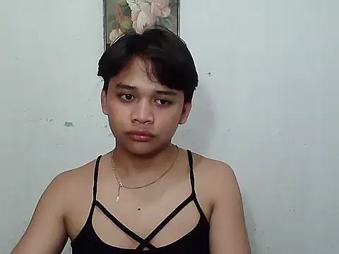 Snapshot of pinaymorena_zeinab chatting on June 10, 2026, 5:47 pm pinaymorena zeinab online show from June 10, 2026, 5:47 pm
