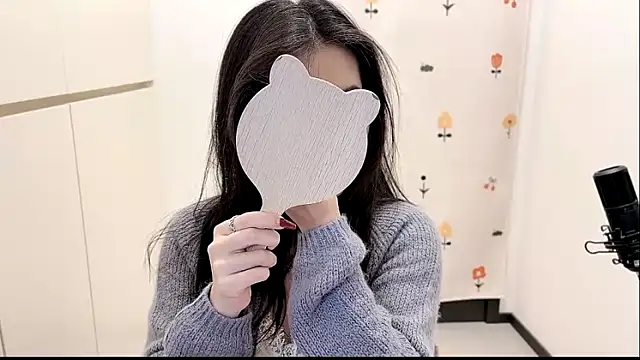 Rosalind xixi online show from October 15, 2025, 6:00 am