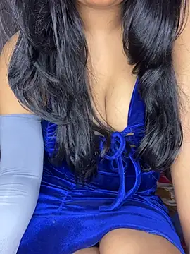 Cute-Samayra online show from May 31, 2026, 5:19 pm