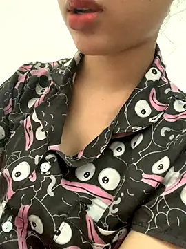 Nguyenha11 online show from October 1, 2025, 7:35 am