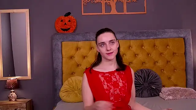 Jessica White  online show from December 2, 2025, 4:03 am