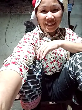 TinTin321 online show from December 1, 2025, 10:49 am