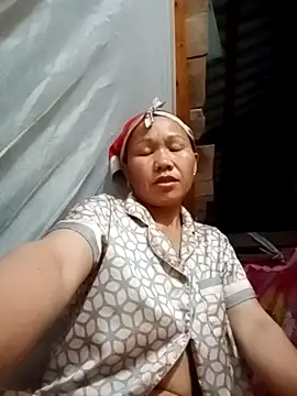 TinTin321 online show from October 12, 2025, 8:43 pm