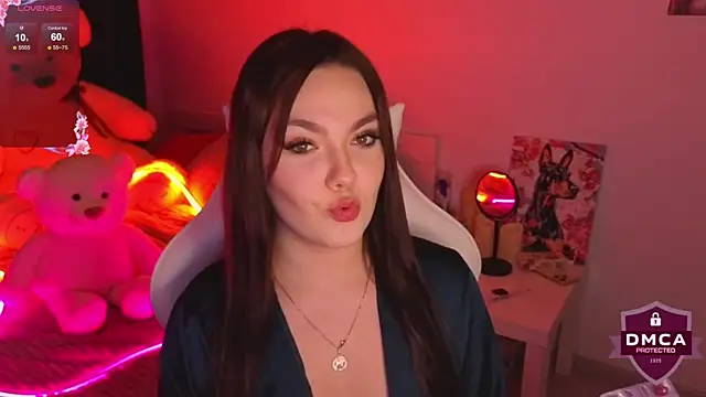 ApheliaDream  online show from December 2, 2025, 2:08 pm