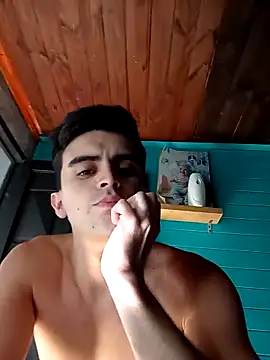 Snapshot of Rodrigo99_9 chatting on February 25, 2026, 7:14 pm Rodrigo99 9 online show from February 25, 2026, 7:14 pm