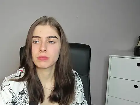 dreamPIA online show from October 16, 2025, 8:50 pm