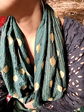 Indian-Aleena online show from September 11, 2025, 4:29 pm